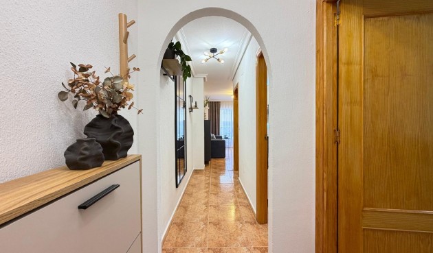 Brukt - Apartment -
Torrevieja - PARQUE DE LAS NACIONES