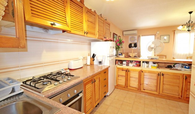 Återförsäljning - Town House -
Torrevieja - Playa De Los Naufragos