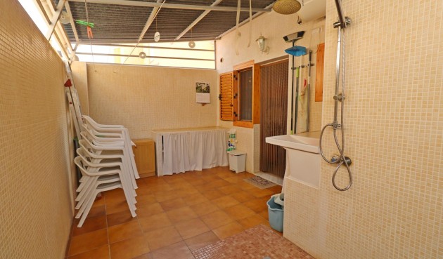 Återförsäljning - Town House -
Torrevieja - Playa De Los Naufragos