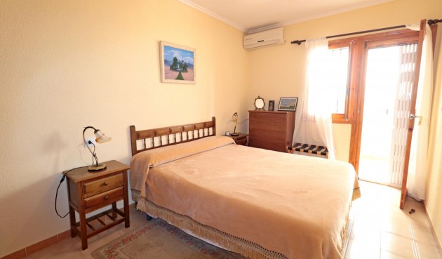 Återförsäljning - Town House -
Torrevieja - Playa De Los Naufragos
