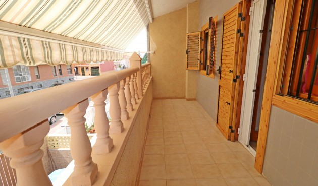 Återförsäljning - Town House -
Torrevieja - Playa De Los Naufragos