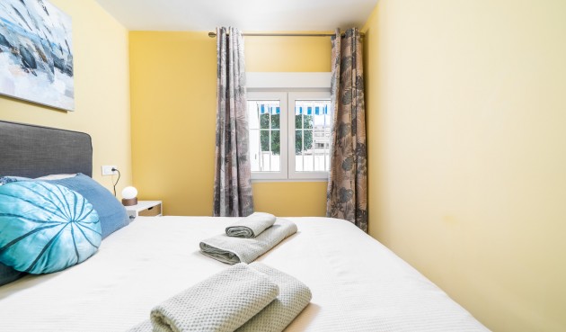 Återförsäljning - Apartment -
Torrevieja - La Veleta