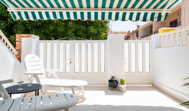 Återförsäljning - Apartment -
Torrevieja - La Veleta