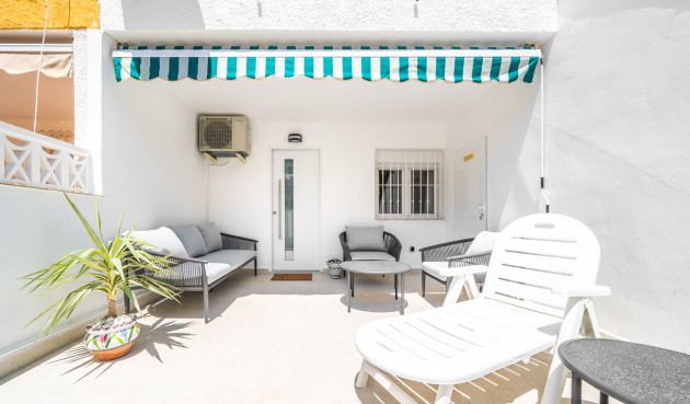 Återförsäljning - Apartment -
Torrevieja - La Veleta