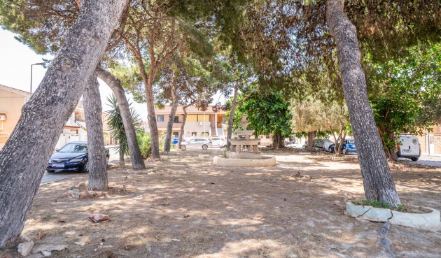 Återförsäljning - Apartment -
Torrevieja - La Veleta