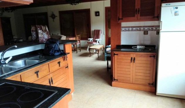 Återförsäljning - Villa -
Campoamor - Costa Blanca