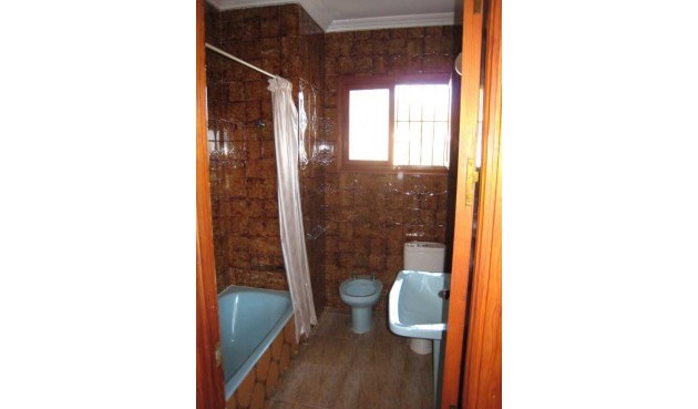 Återförsäljning - Villa -
Campoamor - Costa Blanca