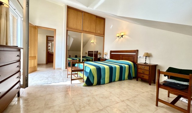Återförsäljning - Town House -
Torre de la Horadada - Costa Blanca