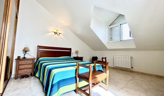 Återförsäljning - Town House -
Torre de la Horadada - Costa Blanca