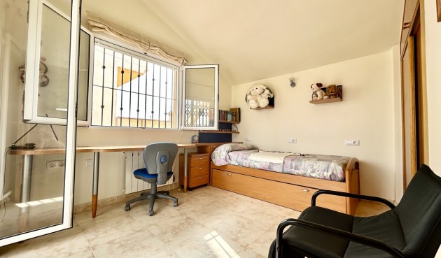 Återförsäljning - Town House -
Torre de la Horadada - Costa Blanca