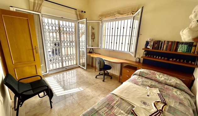 Återförsäljning - Town House -
Torre de la Horadada - Costa Blanca