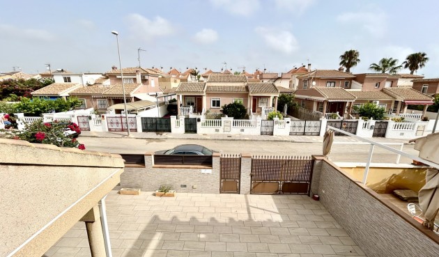 Återförsäljning - Town House -
Torre de la Horadada - Costa Blanca