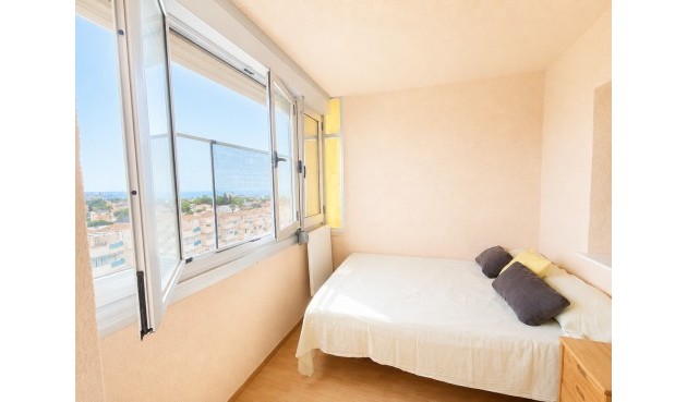 Återförsäljning - Takvåning -
La Zenia - Costa Blanca