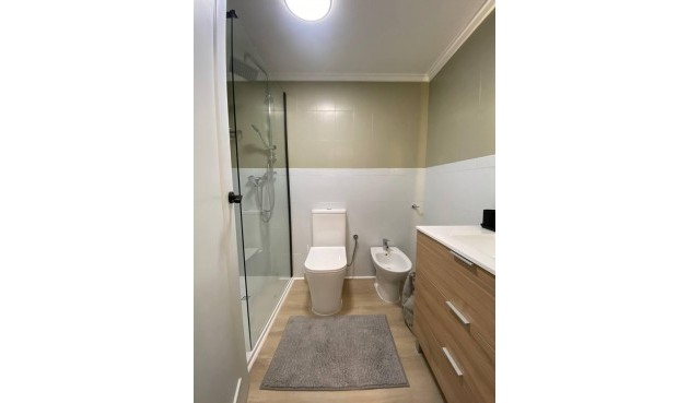 Brukt - Apartment -
Torrevieja - Playa del Cura