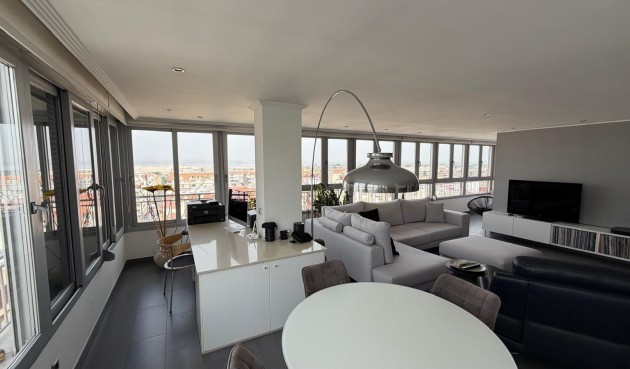 Brukt - Apartment -
Torrevieja - Acequion