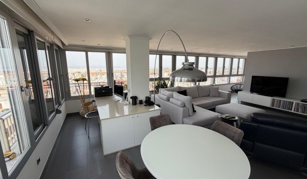 Brukt - Apartment -
Torrevieja - Acequion