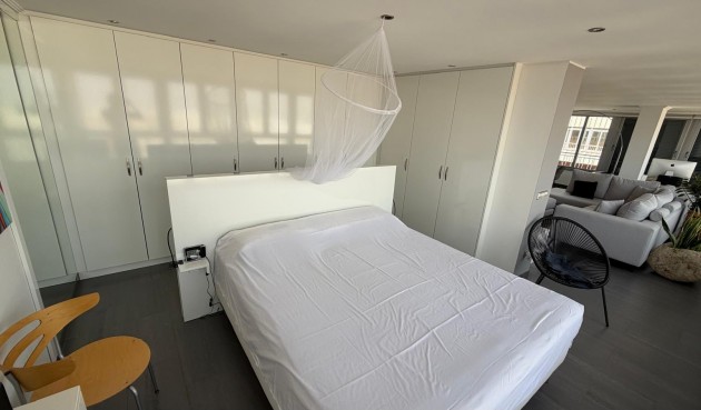 Brukt - Apartment -
Torrevieja - Acequion