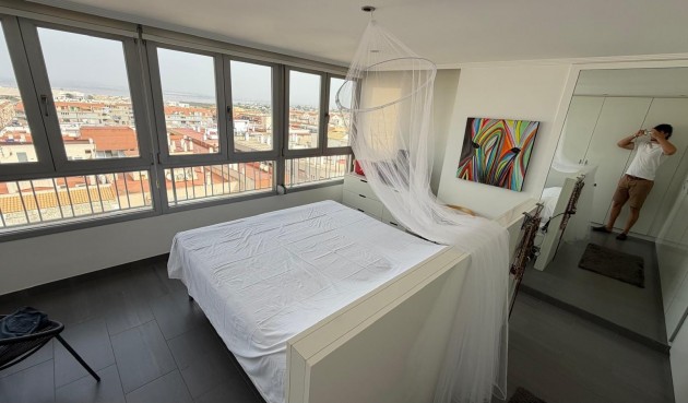 Brukt - Apartment -
Torrevieja - Acequion