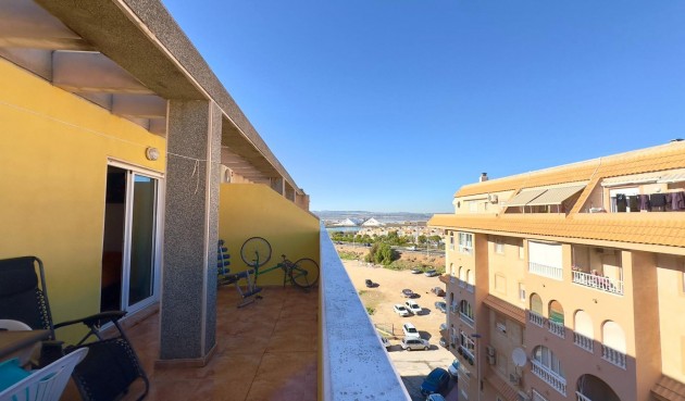 Återförsäljning - Takvåning -
Torrevieja - PARQUE DE LAS NACIONES