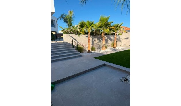Återförsäljning - Villa -
Ciudad Quesada - Centro De La Ciudad Quesada