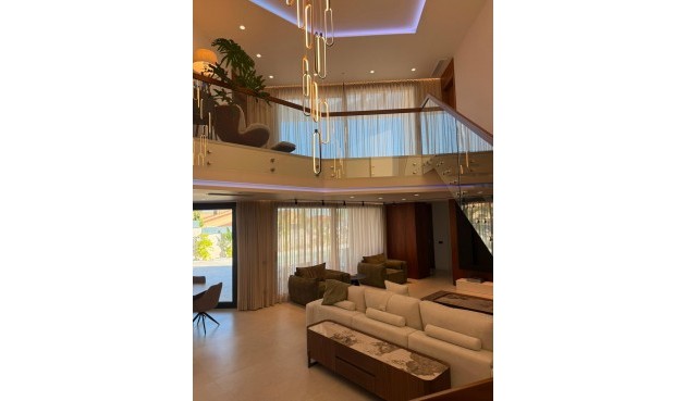 Återförsäljning - Villa -
Ciudad Quesada - Centro De La Ciudad Quesada