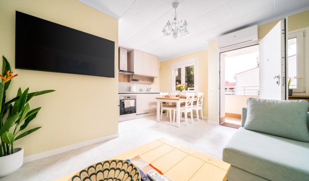 Återförsäljning - Apartment -
Torrevieja - La Veleta