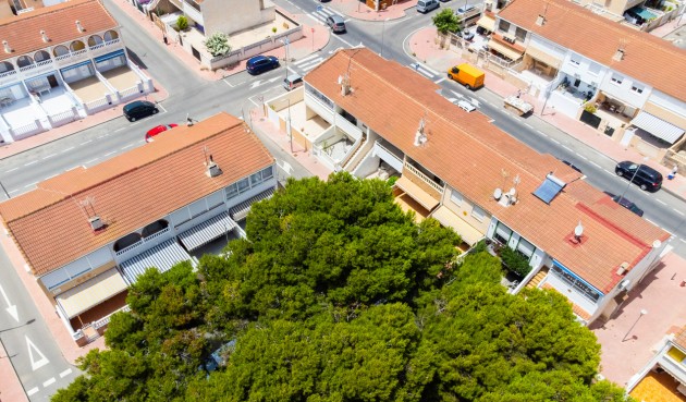 Återförsäljning - Apartment -
Torrevieja - La Veleta