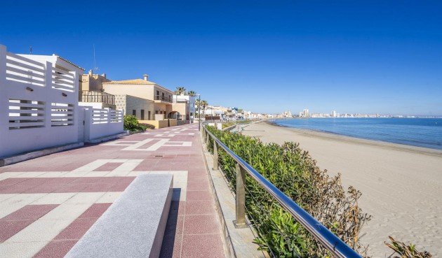 Återförsäljning - Villa -
Cabo de Palos - Costa Calida