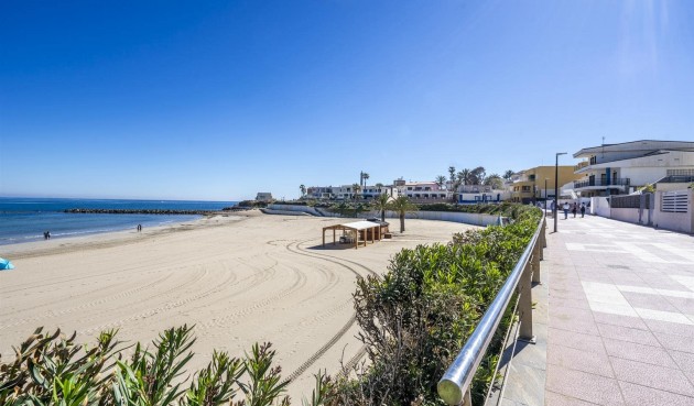 Återförsäljning - Villa -
Cabo de Palos - Costa Calida