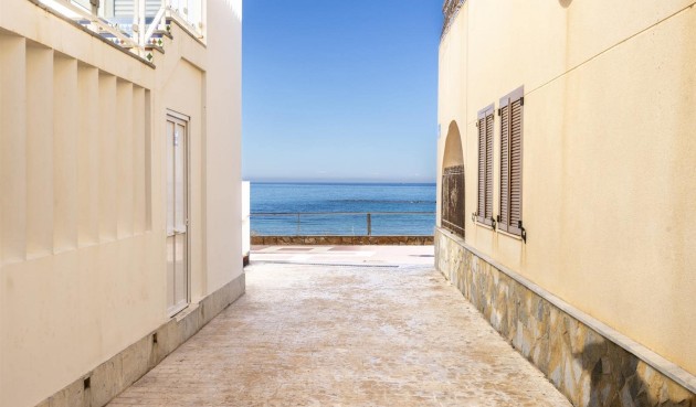 Återförsäljning - Villa -
Cabo de Palos - Costa Calida