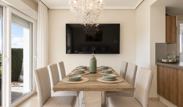 Återförsäljning - Apartment -
Altaona Golf and Country Club - Inland