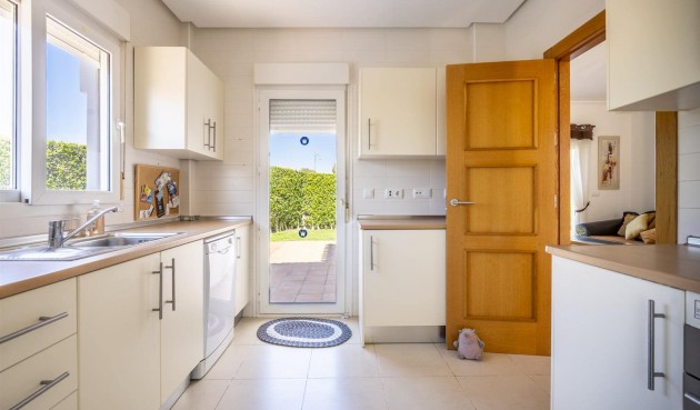Reventa - Villa -
La Torre Golf Resort - Inland