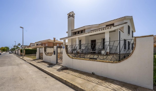 Återförsäljning - Villa -
Santiago de la Ribera - Costa Calida