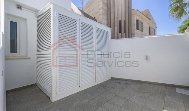 Återförsäljning - Villa -
La Manga del Mar Menor - Costa Calida