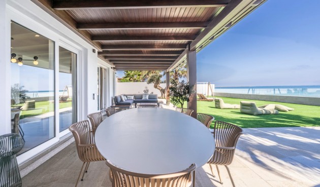 Återförsäljning - Villa -
La Manga del Mar Menor - Costa Calida