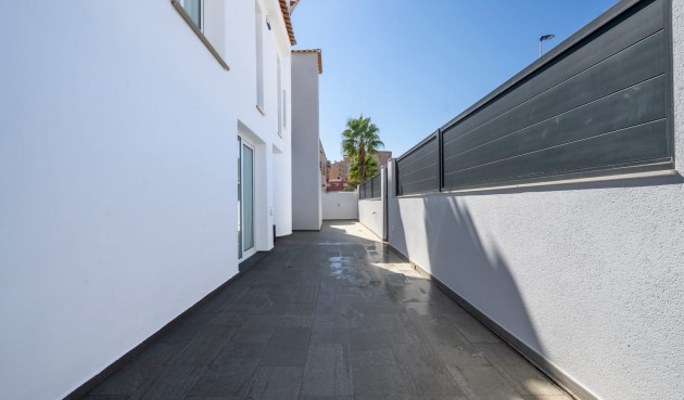Återförsäljning - Villa -
La Manga del Mar Menor - Costa Calida