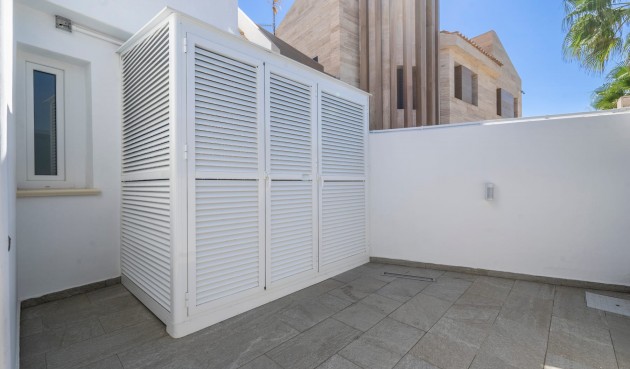Återförsäljning - Villa -
La Manga del Mar Menor - Costa Calida