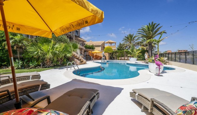 Återförsäljning - Villa -
La Manga del Mar Menor - Costa Calida