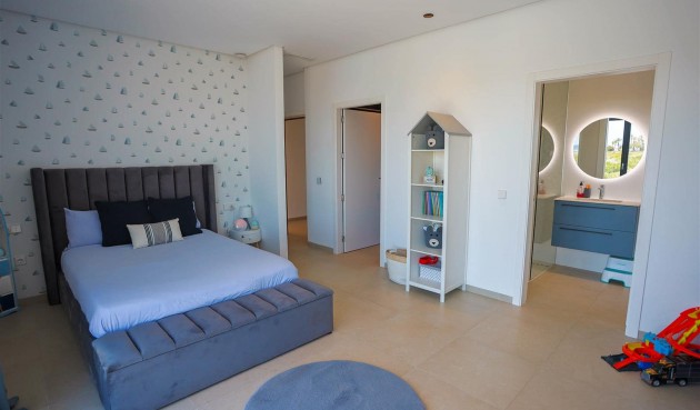 Återförsäljning - Villa -
La Manga del Mar Menor - Costa Calida