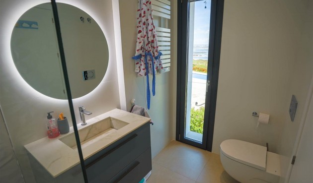 Återförsäljning - Villa -
La Manga del Mar Menor - Costa Calida