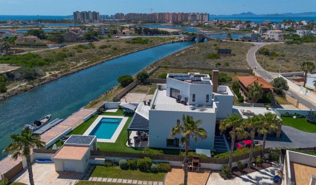 Återförsäljning - Villa -
La Manga del Mar Menor - Costa Calida