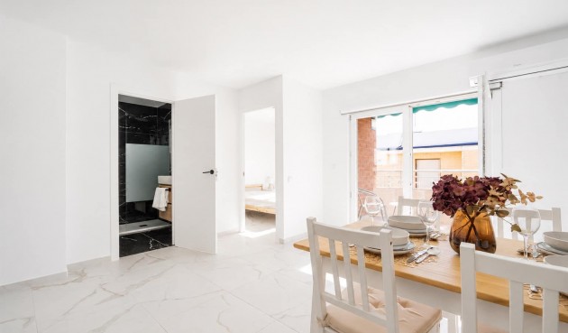Återförsäljning - Apartment -
Torrevieja - Costa Blanca