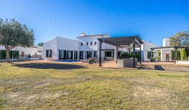 Återförsäljning - Villa -
El Valle Golf Resort - Inland