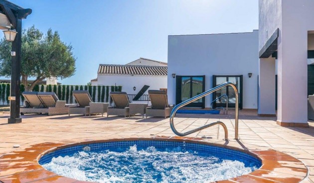 Återförsäljning - Villa -
El Valle Golf Resort - Inland