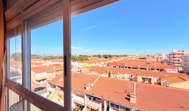 Resale - Apartment -
Torrevieja - Playa De Los Naufragos