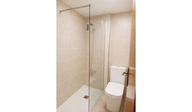 Återförsäljning - Apartment -
Torrevieja - Playa del Cura