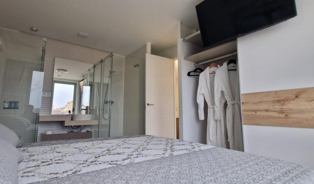 Återförsäljning - Apartment -
Finestrat - Cala de Finestrat