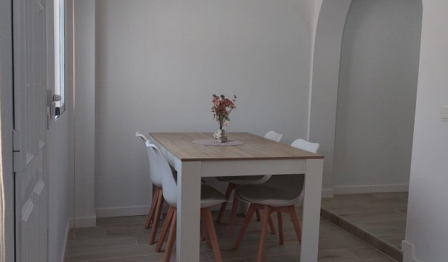 Reventa - Town House -
Torrevieja - Sector 25