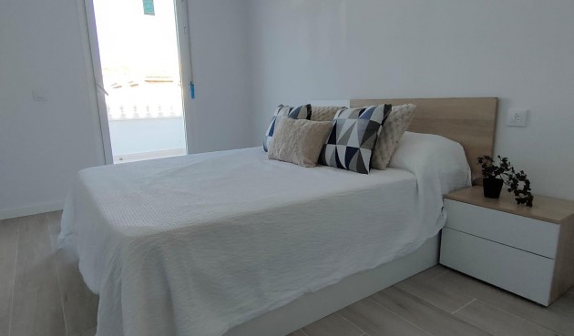 Reventa - Town House -
Torrevieja - Sector 25