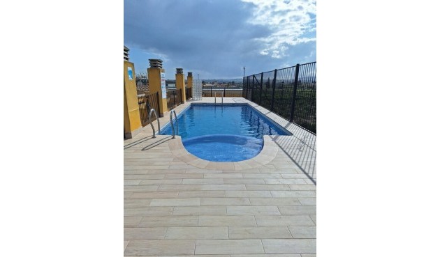 Återförsäljning - Apartment -
Daya Nueva - Costa Blanca